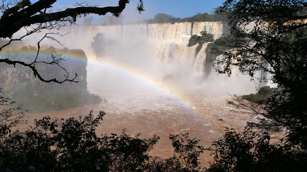 De Bijbel open aan het einde der&nbsp;aarde